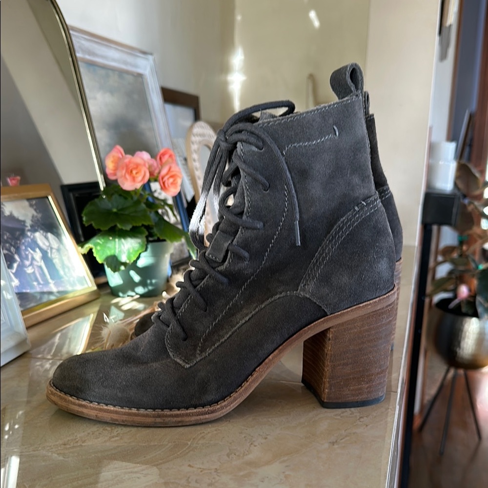 Women's Gray Suede Ankle Boots